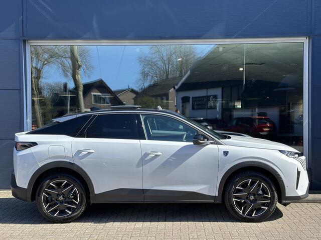 Peugeot 3008 1.2 Hybrid 145 GT | Meest Complete 3008 van NL ! | Panorama Schuif-/Kanteldak | FOCAL Premium Audio | Volledig "NAPPA" Lederen Bekleding | Stoelverwarming / Ventilatie & Massage | 360 Graden Camera | Drive Assist Plus | Grip Control + Michelin All Season 