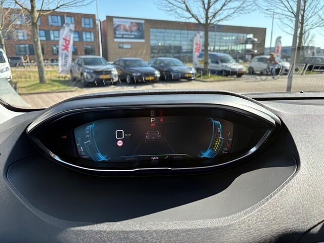 Peugeot 3008 1.6 HYbrid 225 Allure | Navi | Camera | Cruise | 33.929 km Dealeronderhouden