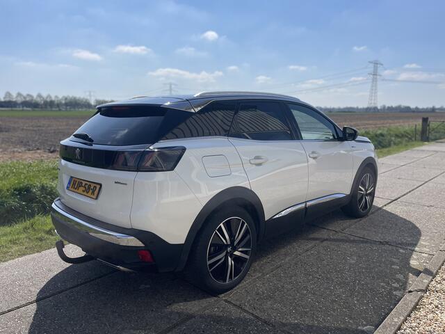 Peugeot 3008 1.6 HYbrid 225 GT, BENTLEY LEDER, Panoramadak, Trekhaak, Stoelverwarming, enz,enz