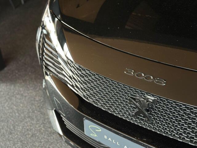 Peugeot 3008 1.6 HYbrid4 300 GT | Black Pack | Pano | Massage | Denon