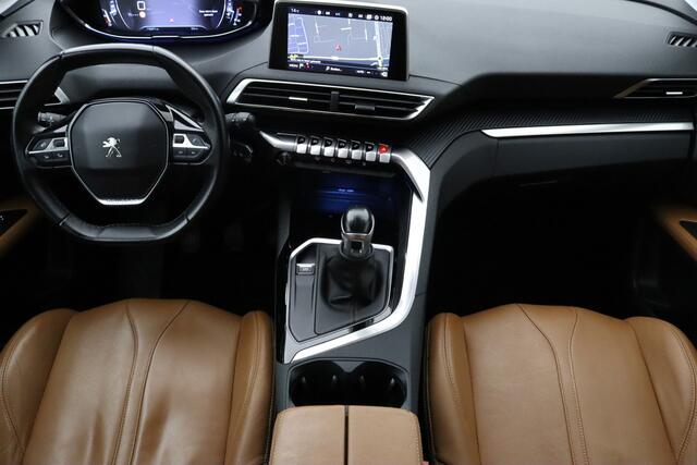 Peugeot 3008 1.2 PureTech Blue Lease Executive | Lederen bekleding | Climate control | Cruise control | Parkeersensoren