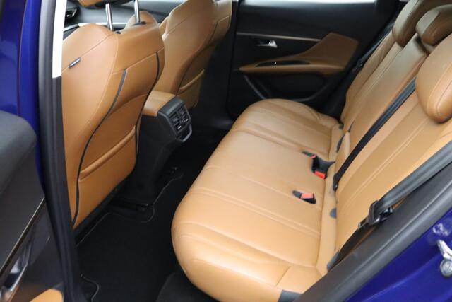 Peugeot 3008 1.2 PureTech Blue Lease Executive | Lederen bekleding | Climate control | Cruise control | Parkeersensoren