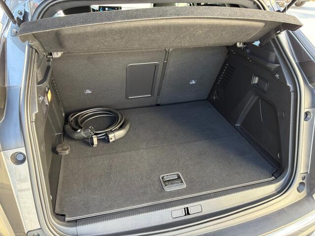 Peugeot 3008 1.6 HYbrid 225 Allure Pack Business