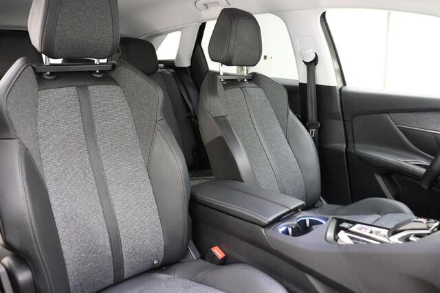 Peugeot 3008 1.2 PureTech Blue Lease Premium 130 PK | Automaat | Dodehoekdetectie | Elektrische verstelbare Stoelen | Elektrische kofferklep | Stoelverwarming | Navigatie | Cruise Control | 1e eigenaar