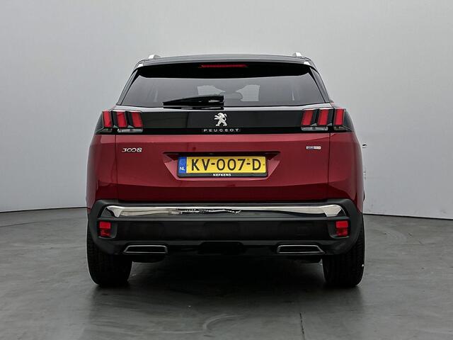 Peugeot 3008 SUV Première 130PK | Navigatie | Achteruitrijcamera | Parkeersensoren Voor en Achter | Keyless Entry/Start | Elektrische Achterklep met Sensor | LED Dagrijverlichting | Climate Control | Cruise Control | 19" Lichtmetalen Velgen | Apple Carplay/Android Aut