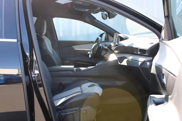 Peugeot 3008 1.6 HYbrid 225 GT | Navi / Camera/ Alcantara