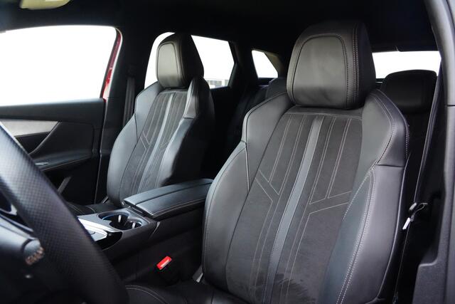 Peugeot 3008 1.2 PureTech GT 131pk Navigatie/Stoelverwarming/360Camera