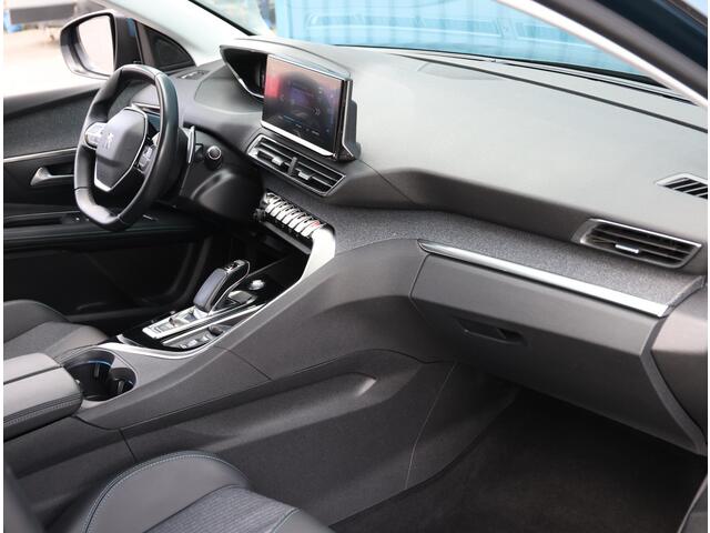 Peugeot 3008 1.6 HYbrid 225PK Blue Lease Allure | Navigatie | Dodehoekdetectie | Camera | 18''LMV | Adaptief Cruise Control | AppleCarPlay/AndroidAuto | Climate Control | AppleCarplay/AndroidAuto |