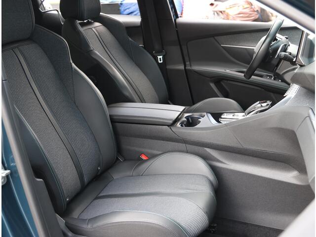 Peugeot 3008 1.6 HYbrid 225PK Blue Lease Allure | Navigatie | Dodehoekdetectie | Camera | 18''LMV | Adaptief Cruise Control | AppleCarPlay/AndroidAuto | Climate Control | AppleCarplay/AndroidAuto |