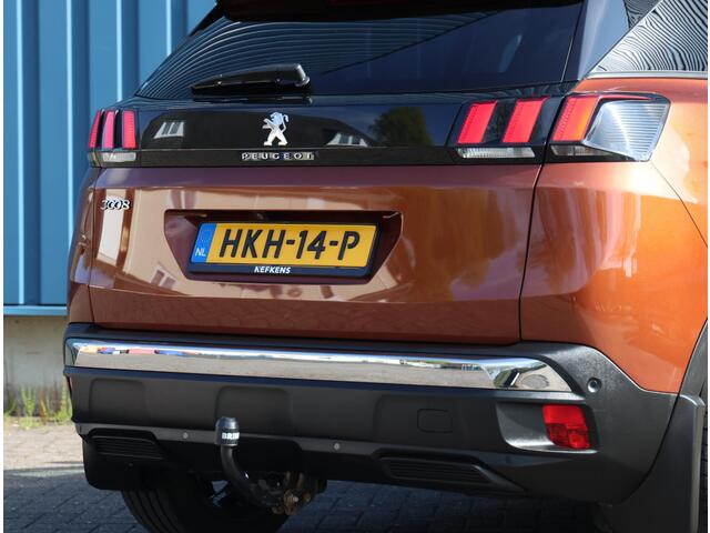 Peugeot 3008 1.5 130PK BlueHDi Blue Lease Premium | AUTOMAAT | Camera | Trekhaak | Keyless | Stoelverwarming | AppleCarPlay/AndroidAuto | Virt.Cockpit | Cruise Control | Elektrische achterklep |