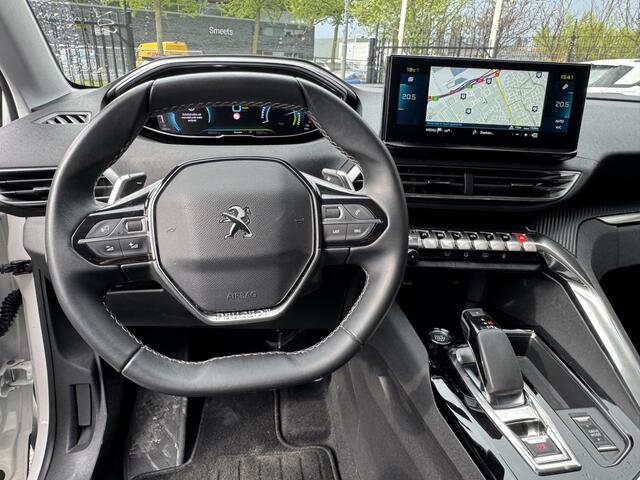 Peugeot 3008 1.6 HYbrid 225 Allure // NAVI // CAMERA // APPLE CARPLAY / ANDROID AUTO // DODEN HOEK SENSOR // CRUISE //