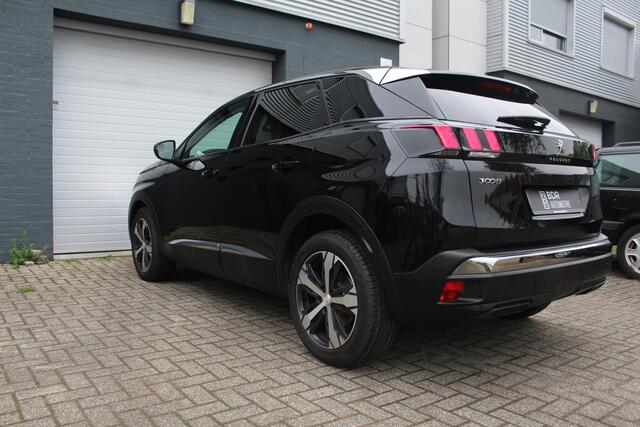 Peugeot 3008 1.2 PureTech Allure 130pk|LED|Carplay|PDC|Navi|Rijklaar!