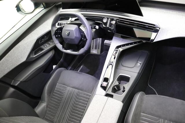 Peugeot 3008 e-3008 GT Avantage 73 kWh | Adaptive Cruise Control | 360° Camera | Handsfree kofferklep | 20'' LM Velgen | Stoelverwarming | Full LED | Keyless | Verwarmd stuurwiel | Demo