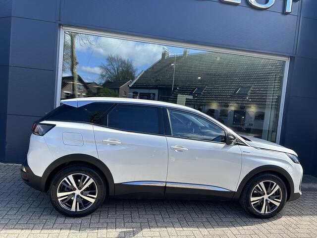 Peugeot 3008 1.6 HYbrid 225 Allure Pack Business | Trekhaak 1250KG | Automaat | Plug-In Hybride | Navigatie | Stoelverwarming | Dode Hoek Signalering | Keyless Entry | Camera | Digitaal Dashboard | LED Verlichting | Cruise Control | Climate Control |