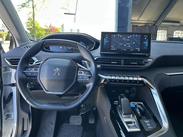 Peugeot 3008 1.6 HYbrid 225 Allure | Trekhaak 1250KG | Electrische Achterklep | Automaat | Plug-In Hybride | Navigatie | Stoelverwarming | Dode Hoek Signalering | Keyless Entry | Camera | Digitaal Dashboard | LED Verlichting | Cruise Control | Climate Control |