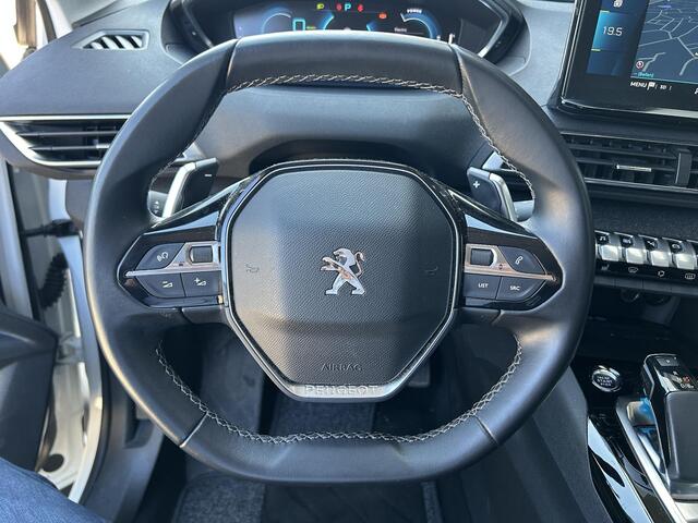 Peugeot 3008 1.6 HYbrid 225 Allure | Trekhaak 1250KG | Electrische Achterklep | Automaat | Plug-In Hybride | Navigatie | Stoelverwarming | Dode Hoek Signalering | Keyless Entry | Camera | Digitaal Dashboard | LED Verlichting | Cruise Control | Climate Control |