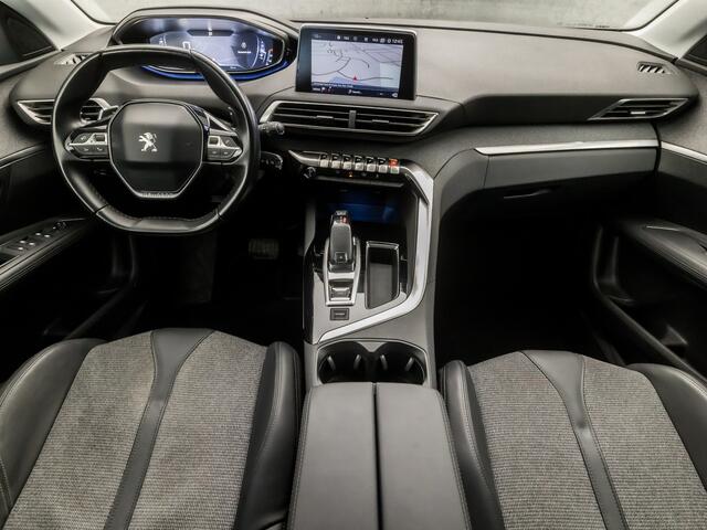 Peugeot 3008 1.2 PureTech Sport Automaat (APPLE CARPLAY, GROOT NAVI, VIRTUAL COCKPIT, 360 CAMERA, TREKHAAK, LEDER, SPORTSTOELEN, GETINT GLAS, CRUISE, NIEUWSTAAT)