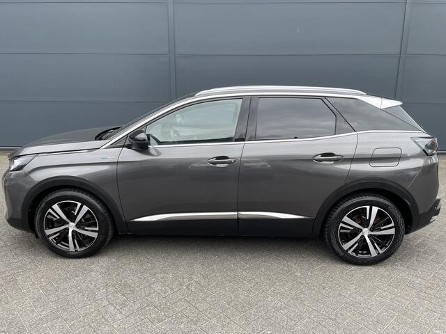 Peugeot 3008 225pk HYbrid GT (Camera - Elektrische klep - Stoelverwarming - Keyless Entry - Adaptieve Cruise Controle - LED - Dodehoek detectie)