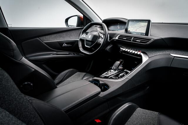 Peugeot 3008 1.2 131 PK PureTech Allure I AUTOMAAT 3D-I-Cockpit RIJKLAAR INCL GARANTIE. | DB- Riem Vervangen | Panoramadak | Navigatie | PDC V/A | Clima | CR CONTR |