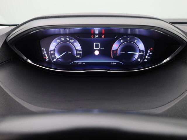 Peugeot 3008 1.2 PureTech 130 PK Automaat Active | NAVI | CARPLAY
