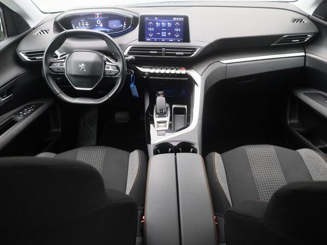 Peugeot 3008 1.2 PureTech 130 PK Automaat Active | NAVI | CARPLAY