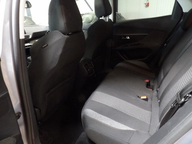 Peugeot 3008 1.2 business line - in nieuwstaat!