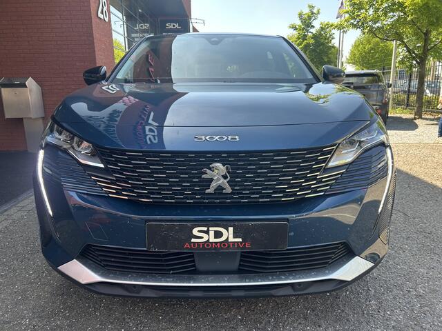 Peugeot 3008 1.6 HYbrid 225 Allure // NAVI + CARPLAY // CRUISE // CLIMA // CAMERA // PDC V+A