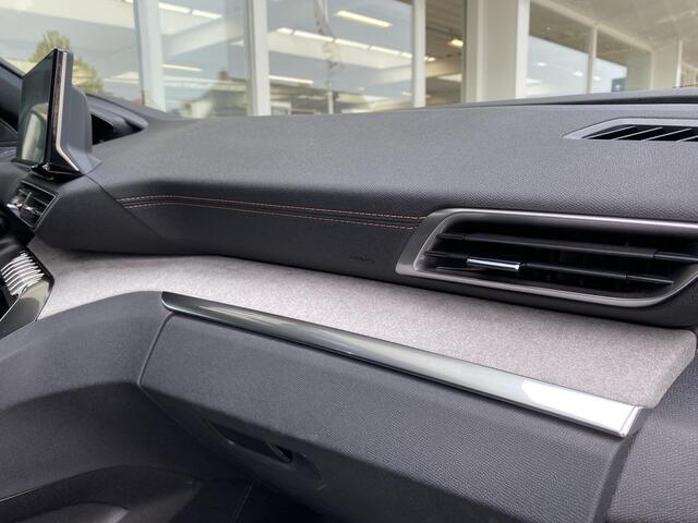 Peugeot 3008 1.6 HYbrid4 300 GT | Achteruitrijcamera | Navigatie | Adaptief Cruise Control | Keyless Entry | PDC voor & achter