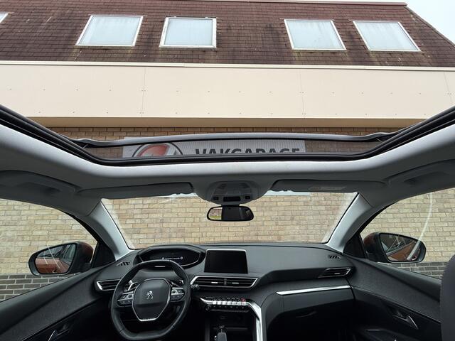 Peugeot 3008 1.2 PureTech Automaat Blue Lease Premium | Panoramadak | PDC | Camera | Trekhaak |