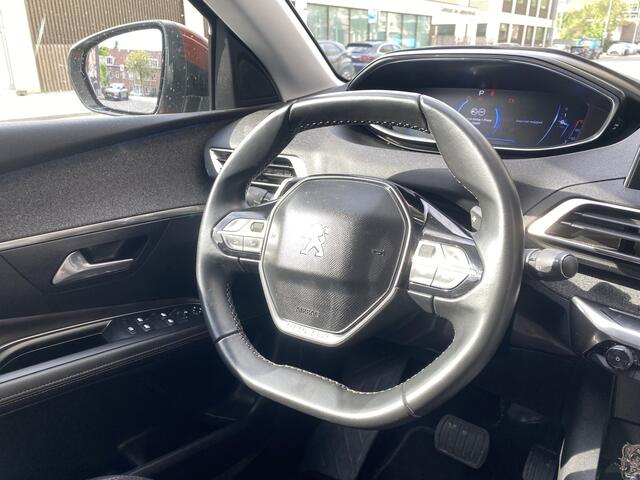 Peugeot 3008 1.2 PureTech Première AUT./CARPLAY/NL AUTO