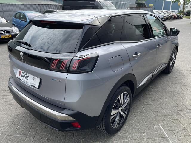 Peugeot 3008 225pk HYbrid Allure Pack Business (Camera- Keyless Entry - LED - Automatische Airco - Apple Carplay - Navigatie - 18")