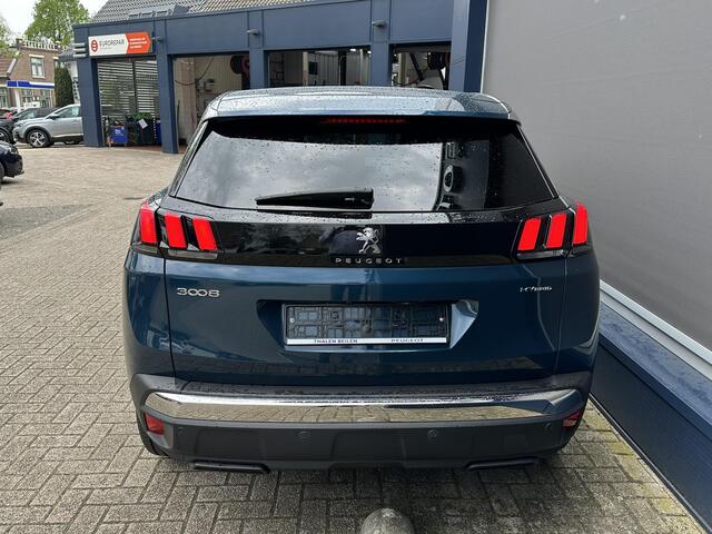 Peugeot 3008 1.6 Plug-In Hybrid 225 PK Allure Pack | Achteruitrij-Camera | PDC voor en achter | Full-Led Koplampen | Touch-screen met Full-map Navigatie | 10.000km! | Apple Carplay | Rijbaanbewaking |