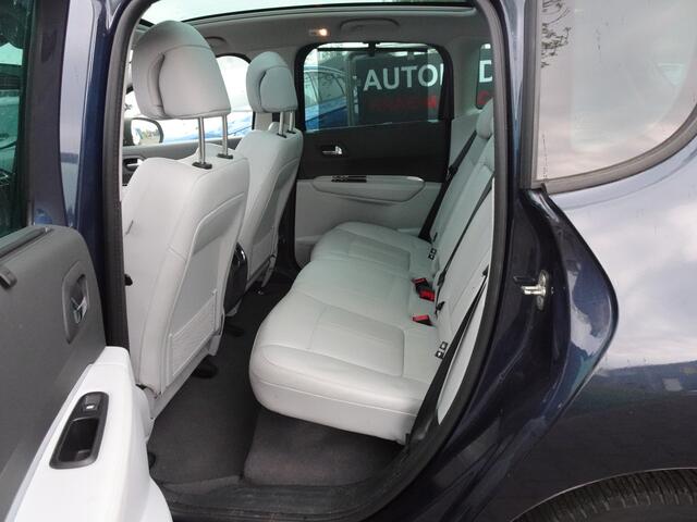 Peugeot 3008 1.6 THP Allure