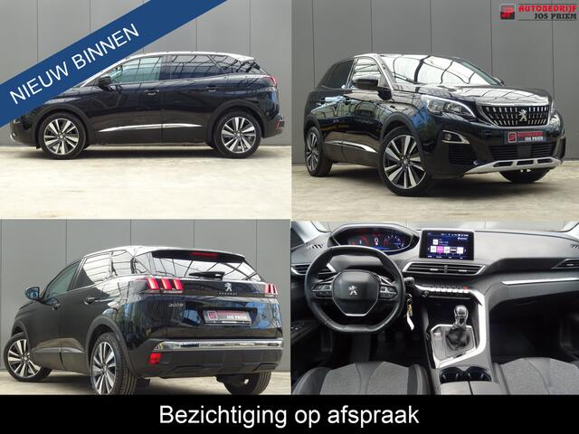 Peugeot 3008 1.2 PureTech Allure * CARPAY * 19 INCH !!