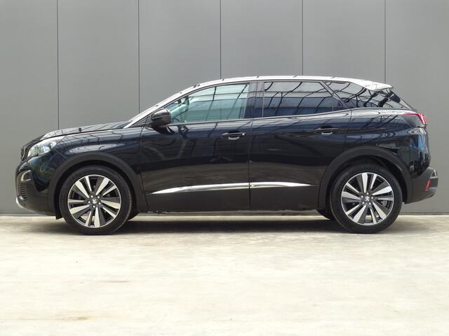 Peugeot 3008 1.2 PureTech Allure * CARPAY * 19 INCH !!