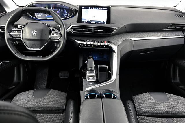 Peugeot 3008 1.2 PureTech Blue Lease Premium | Half lederen bekleding | LED | Adaptief cruise control | Apple carplay