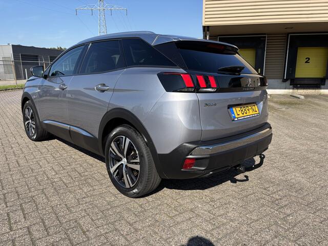 Peugeot 3008 1.2 PureTech Allure Automaat [ panodak,fm navi,camera,lmv,ecc,trekhaak ]