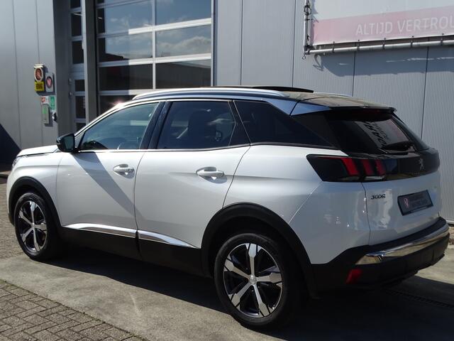 Peugeot 3008 1.2 Automaat Allure, Panoramadak, Camera, Cruise, Compleet!