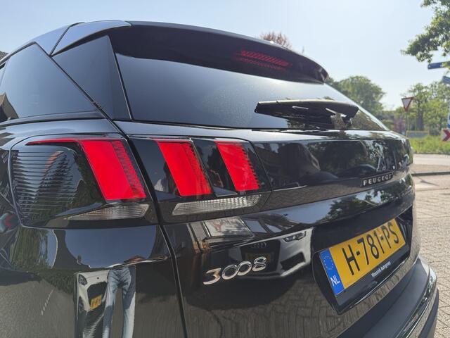 Peugeot 3008 130pk Crossway Aut. Drive assist | Schuifdak | Led
