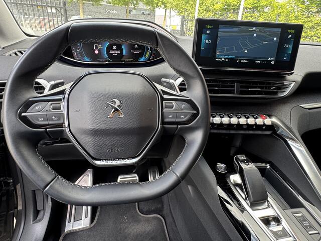 Peugeot 3008 1.6 HYbrid 225 Road Trip // ADAPTIVE CRUISE // NAVI // CAMERA // CLIMA // DODENHOEK SENSOR //