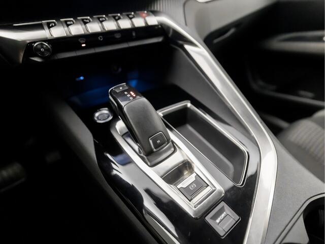 Peugeot 3008 1.2 PureTech Sport Automaat (APPLE CARPLAY, GROOT NAVI, 360 CAMERA, KEYLESS, SPORTSTOELEN, GETINT GLAS, CRUISE, NIEUWE APK, NIEUWSTAAT)