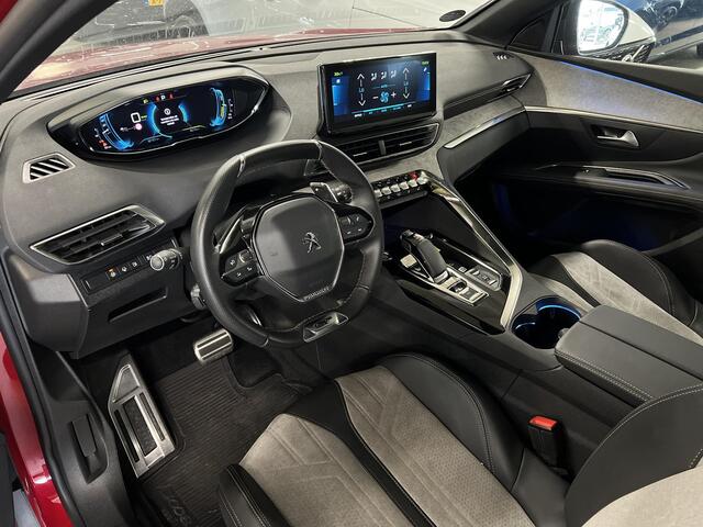 Peugeot 3008 1.6 HYbrid 225 GT Pano | Afneembare trekhaak | Stoelverw. | Navi | Camera | LED ( Vestiging - Nieuwegein )