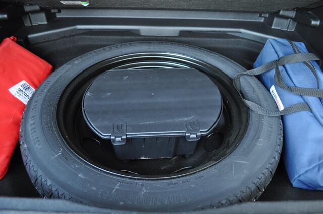 Peugeot 3008 1.2 Allure Aut. schuifd. LED pdc v+a cam inductieladen