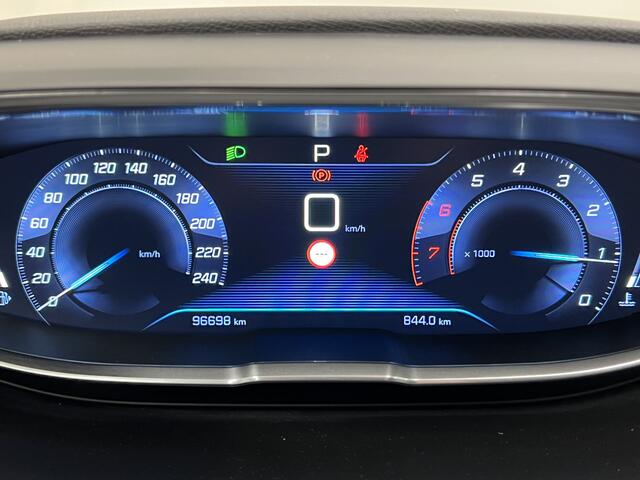 Peugeot 3008 1.2 PureTech Active | NAVIGATIE | TREKHAAK | CAMERA | PARKEERSENSOREN |