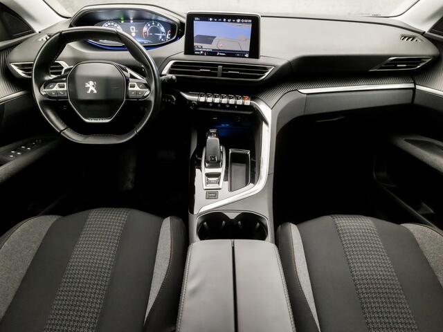 Peugeot 3008 1.2 PureTech Sport Automaat (APPLE CARPLAY, GROOT NAVI, 360 CAMERA, GETINT GLAS, SPORTSTOELEN, LANE ASSIST, TREKHAAK, NIEUWE APK, NIEUWSTAAT)