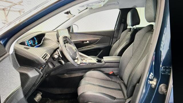 Peugeot 3008 1.6 HYbrid Allure