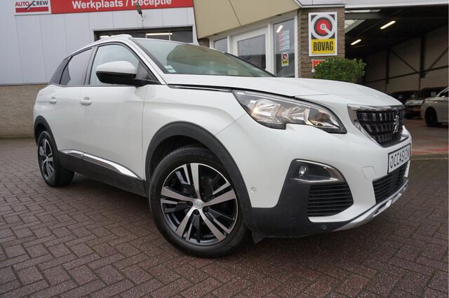 Peugeot 3008 1.2I PureTech Allure