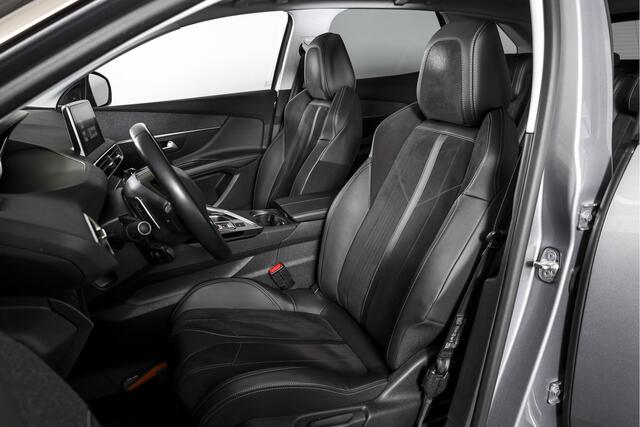 Peugeot 3008 1.2 PureTech Crossway 130 PK - Automaat | S/K-Panodak | Dig. Cockpit | Adapt. Cruise | PDC | Camera | NAV + App. Connect | ECC | Elek. Klep | DAB | LM 18" |