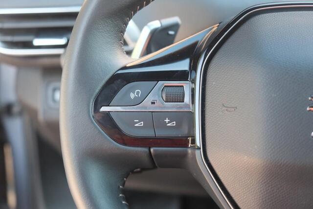Peugeot 3008 1.6 Plug-in HYbrid 180pk EAT8 Allure Pack Business | Navi | App Connect | Cruise | Climate | Keyless | Camera | Blind Spot