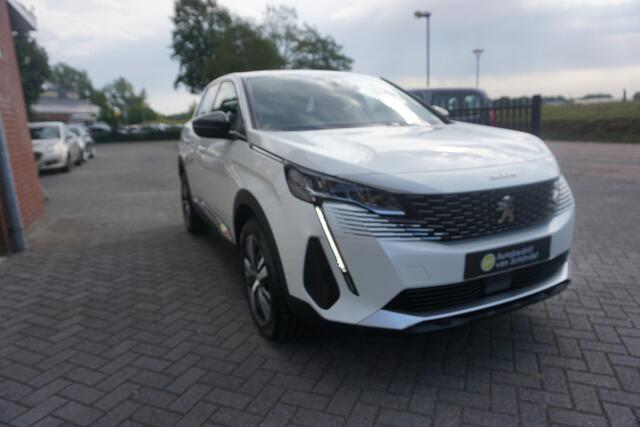Peugeot 3008 1.2 PURETECH AUTOMAAT ALLURE LUXE NIEUW MODEL KEURIGE NETTE STAAT AFN.TREKHAAK 4X NIEUWE ALL SEASON BANDEN CAMERA NAVI ANDROID-APPLECARPLAY NAVI CLIMA CRUISE BLUETOOTH PDC V+A FULL LED 18INCH ENZ...